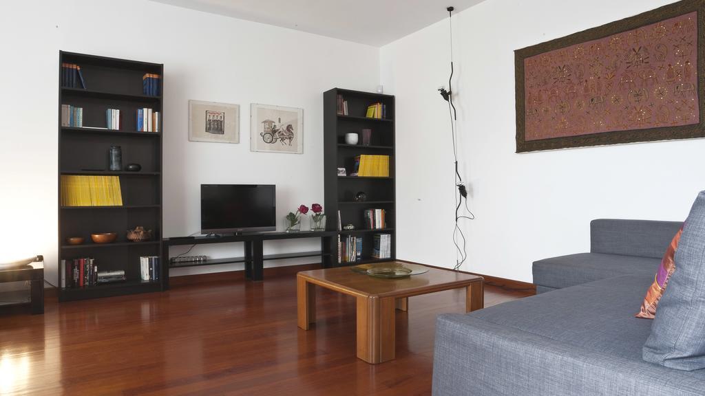 Italianway-Zanella Appartement Milaan Buitenkant foto