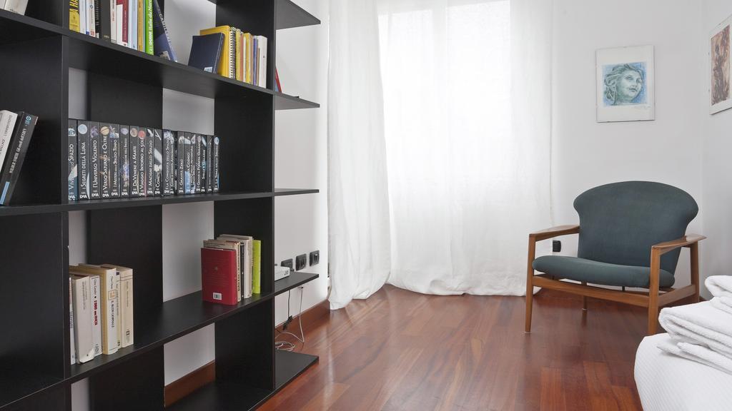 Italianway-Zanella Appartement Milaan Buitenkant foto